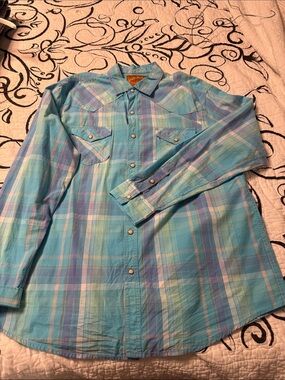 Red Camel Light Blue Plaid Casual Button-Down Shirt